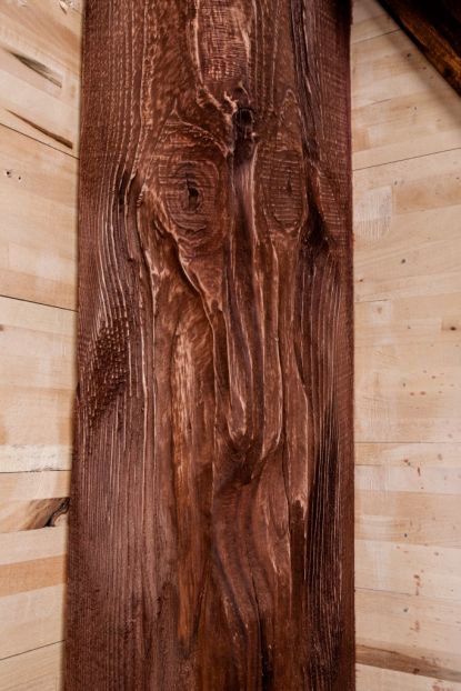 Декоративные балки из дерева